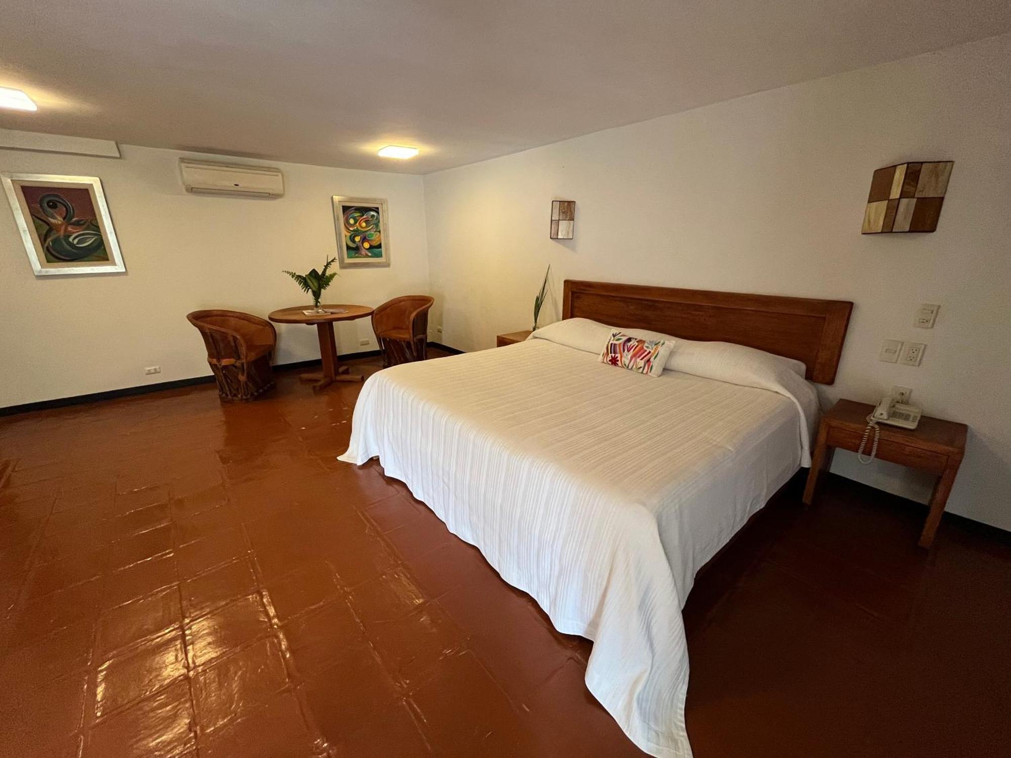 Hotel Ilebal Cuernavaca Centro - Lugar Con Encanto! Екстериор снимка